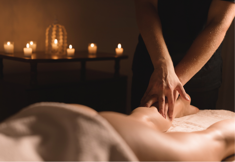 L'HUILE DE MASSAGE CORPS